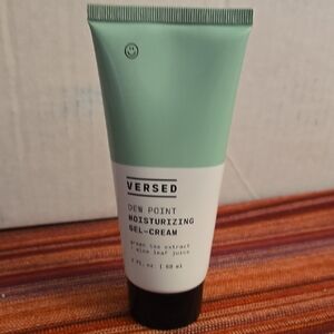 NEW & UNUSED Versed Dew Point Moisturizing Gel-Cream Green Tea Aloe 2 Oz